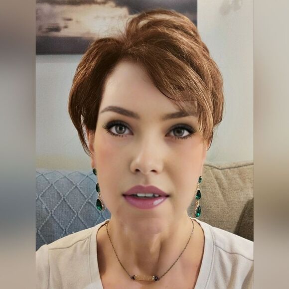 Stunning #EmeraldGreen Rhinestone Crystal Formal Dangle #ChandelierEarrings 2.5" - Picture 4 of 8